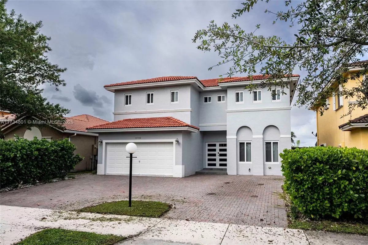 Miami, FL 33186,13700 SW 127th Ct