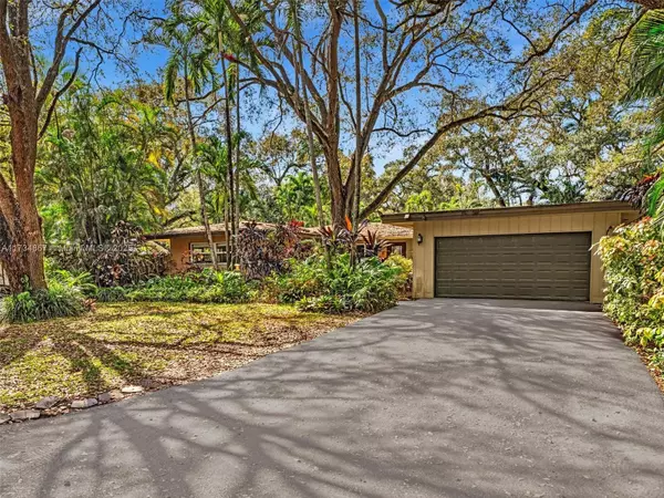 Dania Beach, FL 33312,5850 SW 37th Ave