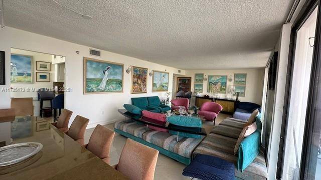 Sunny Isles Beach, FL 33160,210 174th St #1909