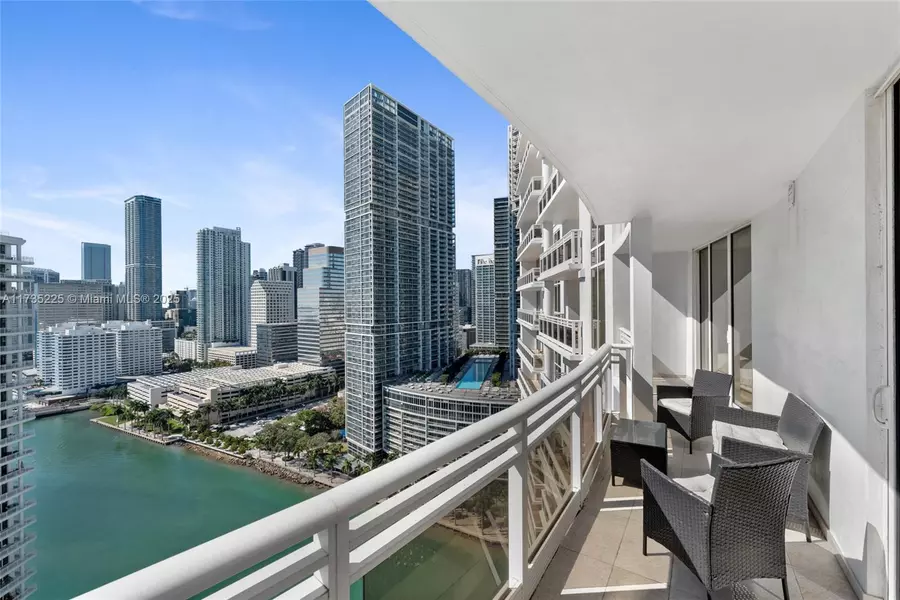 901 Brickell Key Blvd #2801, Miami, FL 33131