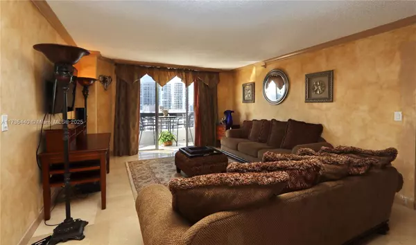 Aventura, FL 33180,19101 NE 36th Ct #2203