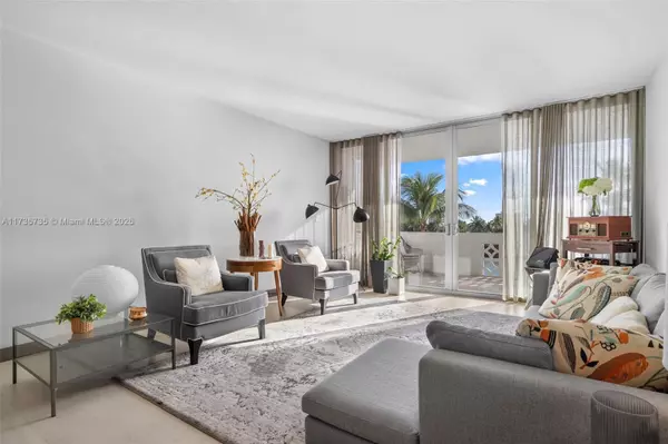 Bay Harbor Islands, FL 33154,9101 E Bay Harbor Dr #405