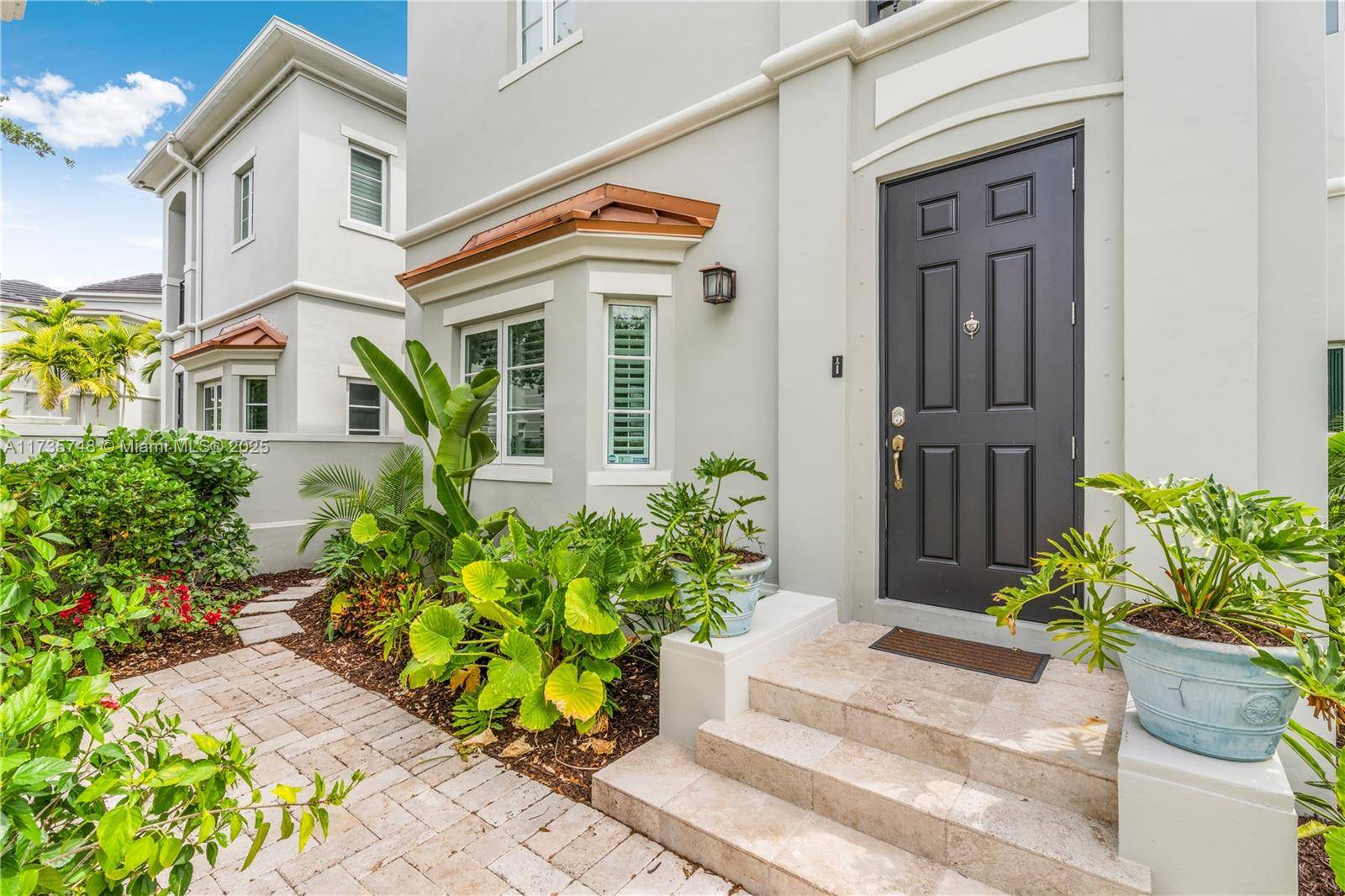 Pinecrest, FL 33156,10155 SW 75th Pl #10155