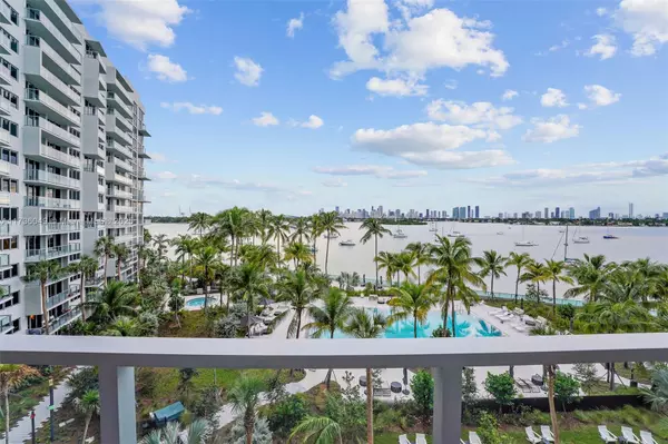 Miami Beach, FL 33139,1500 Bay Rd #N-0305