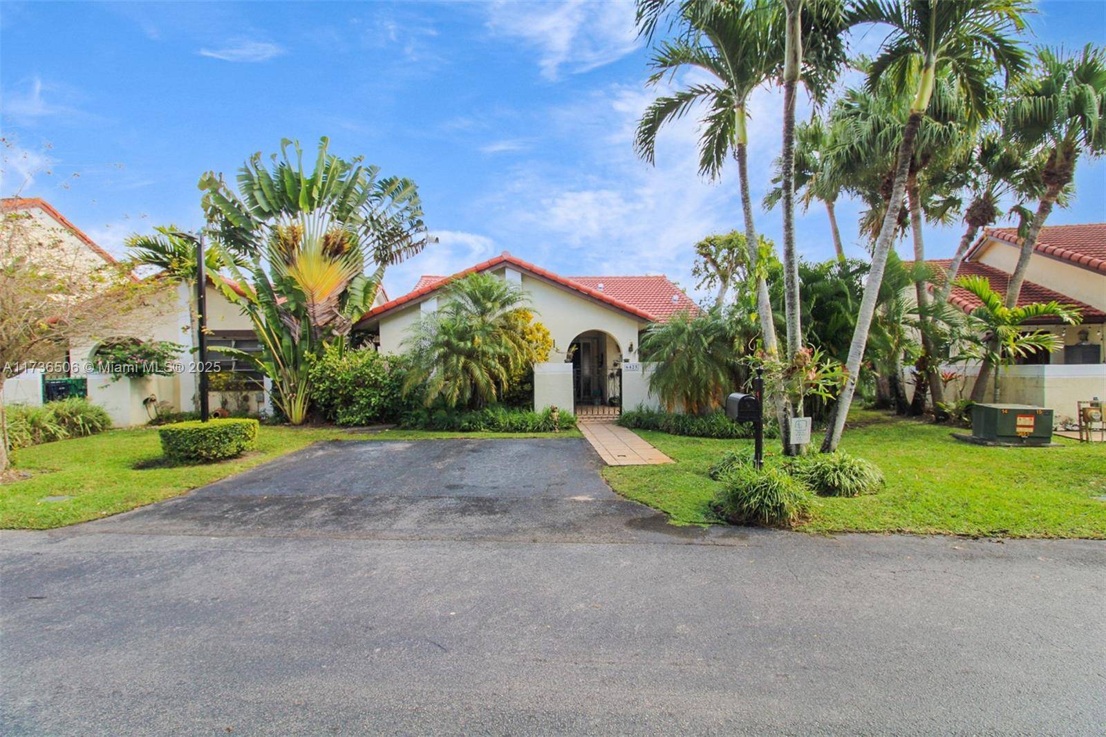6425 SW 133rd Pl,  Miami,  FL 33183
