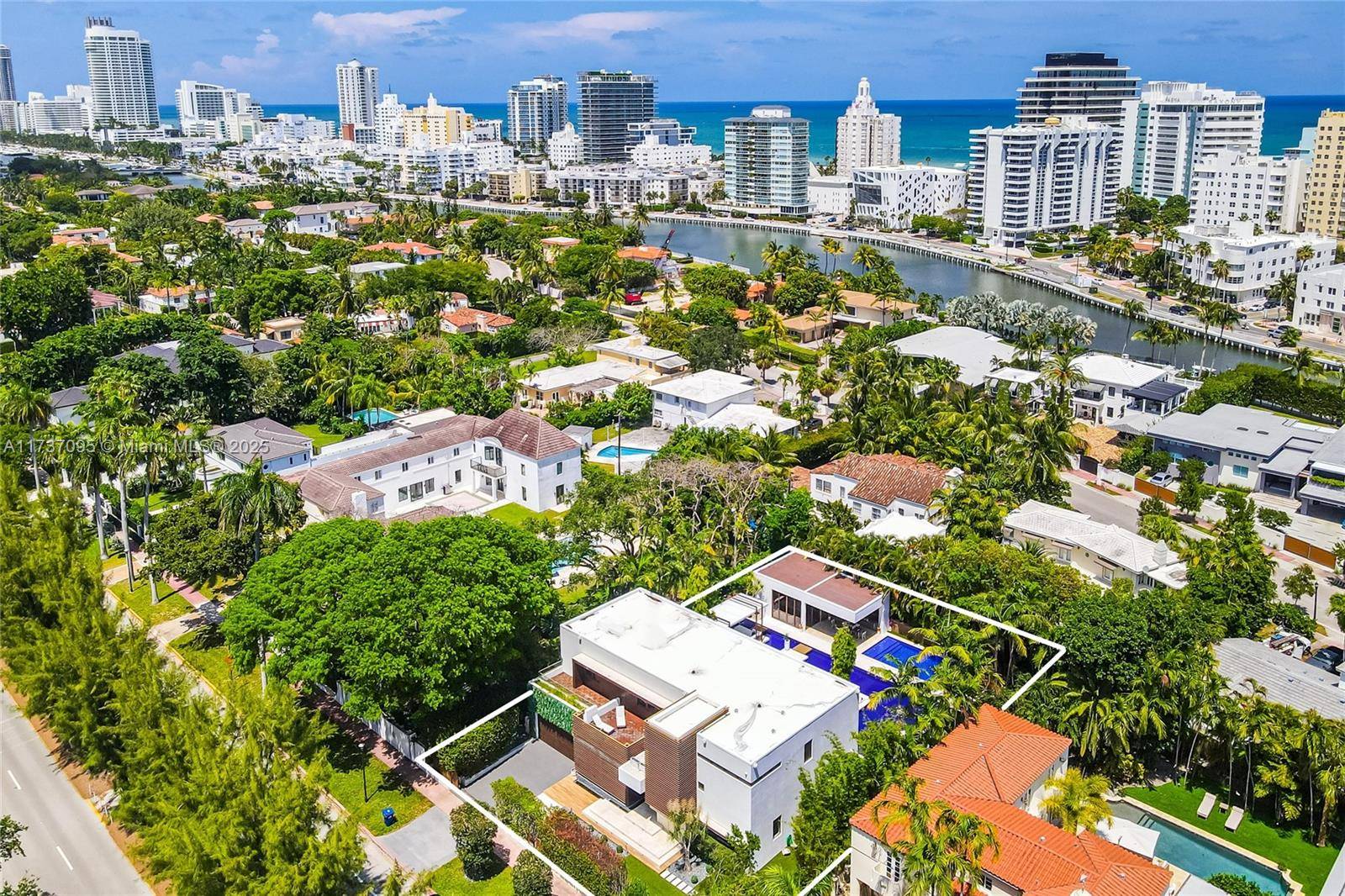 Miami Beach, FL 33140,3009 Pine Tree Dr