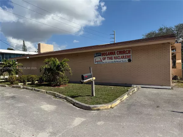 Miami, FL 33169,190 NW 163rd St