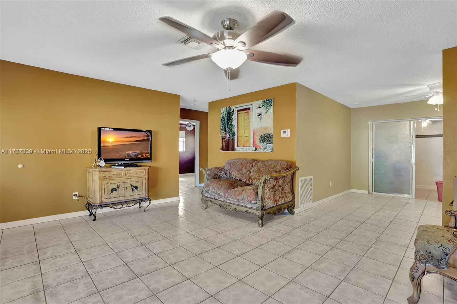 Pompano Beach, FL 33064,3431 NE 15th Ave