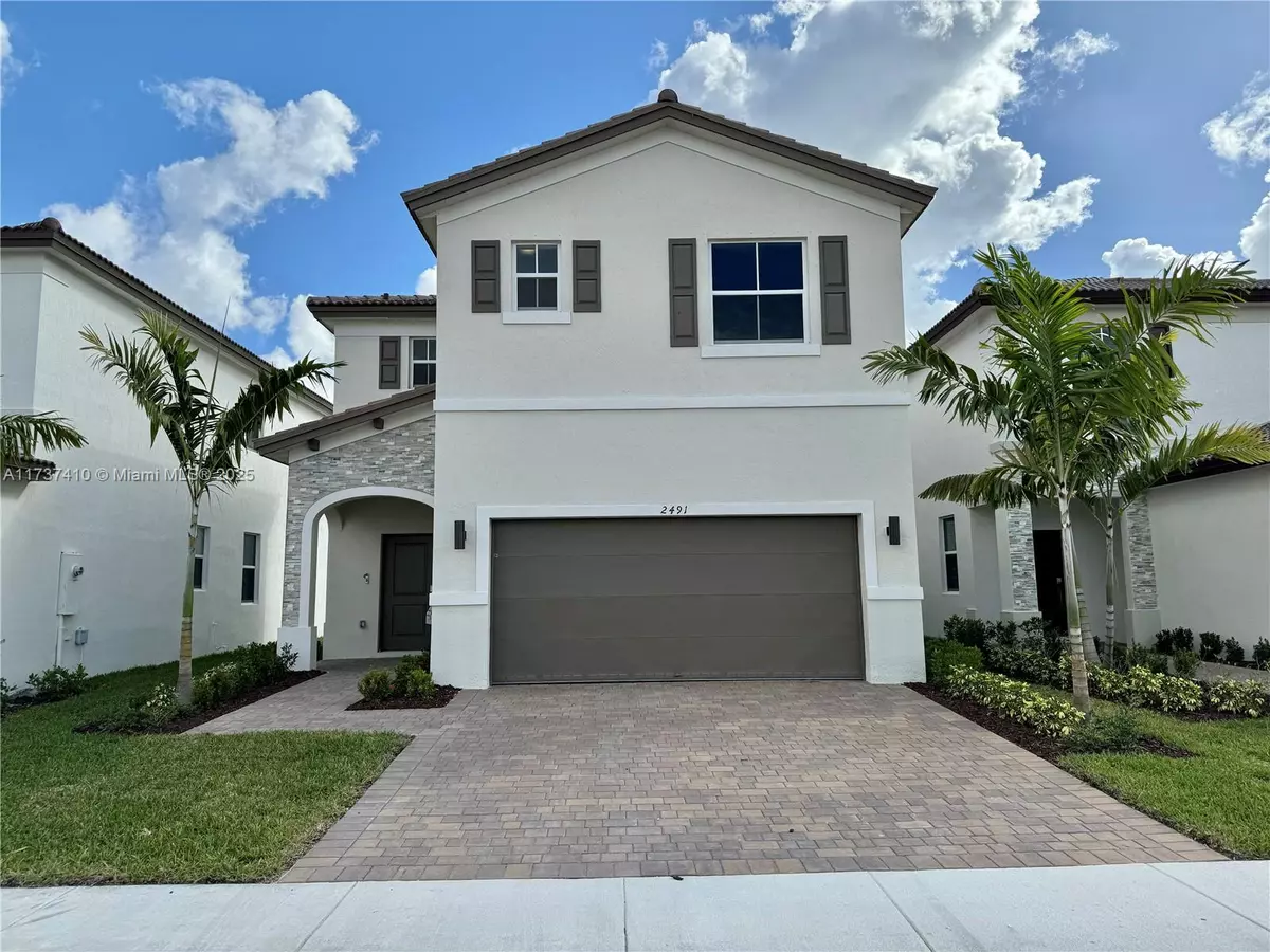 Homestead, FL 33035,2481 SE 25 ave