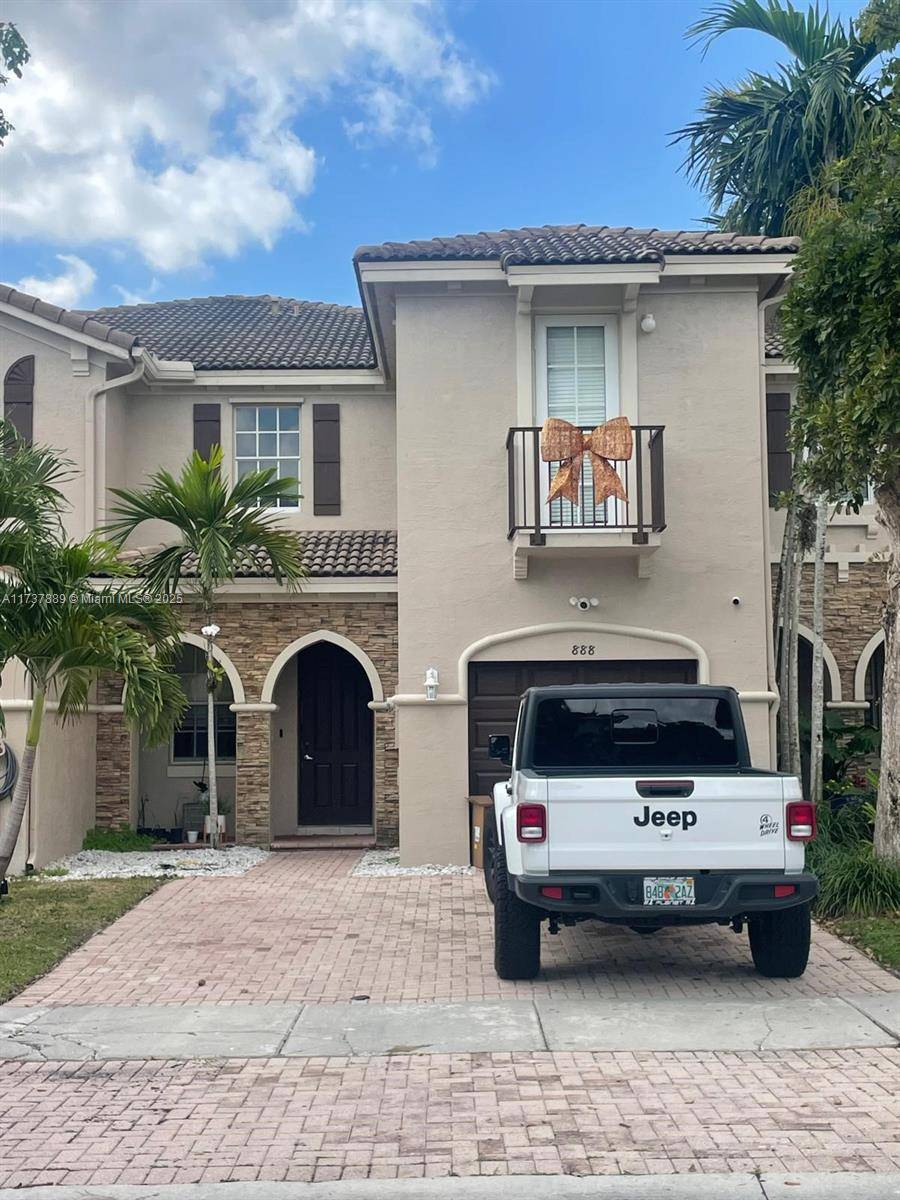 Miami, FL 33194,888 SW 154th Path
