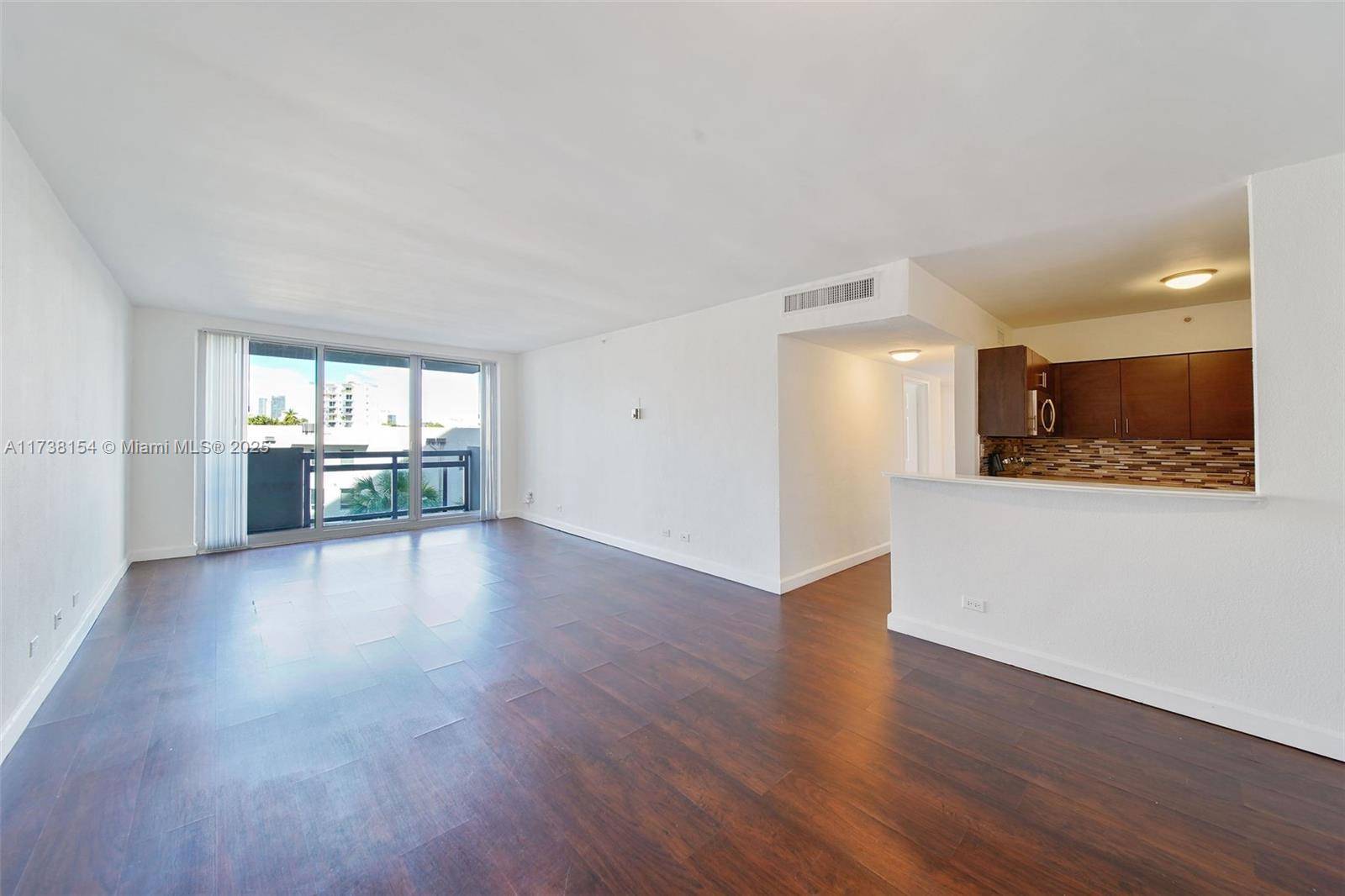 Miami Beach, FL 33139,1500 Bay Rd #S-0406