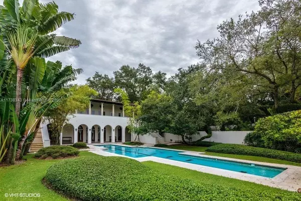 Coconut Grove, FL 33133,4191 Lybyer Ave