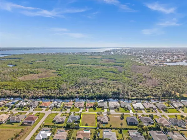 Cape Coral, FL 33990,2133 coral point drive