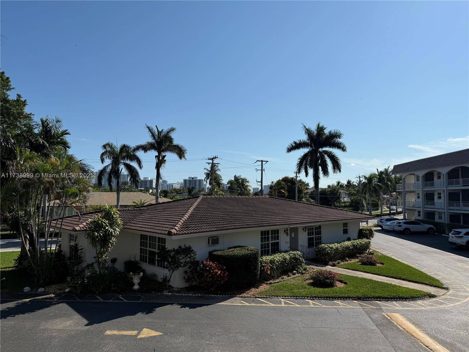 Hallandale Beach, FL 33009,501 Blue Heron Dr #220-A