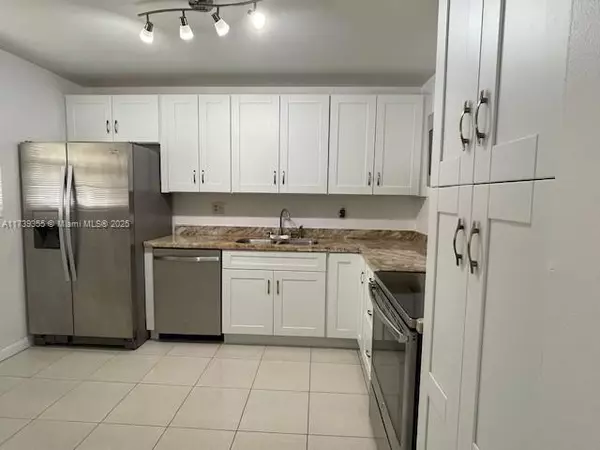 Tamarac, FL 33319,6080 N Sabal Palm Blvd #103