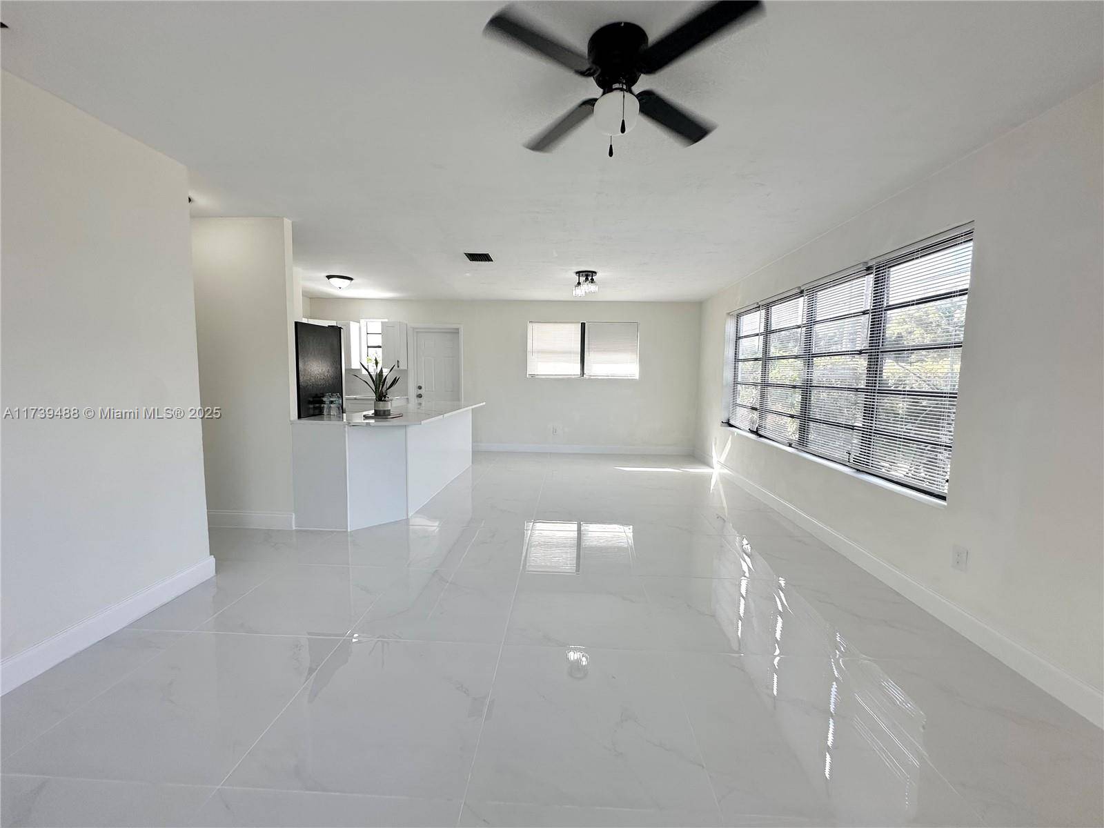 Miami, FL 33142,2932 NW 58th St