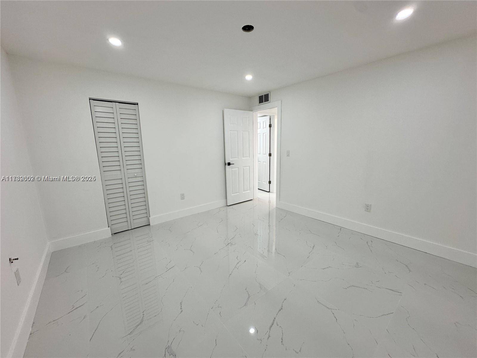 Sweetwater, FL 33174,10735 SW 3rd St #3