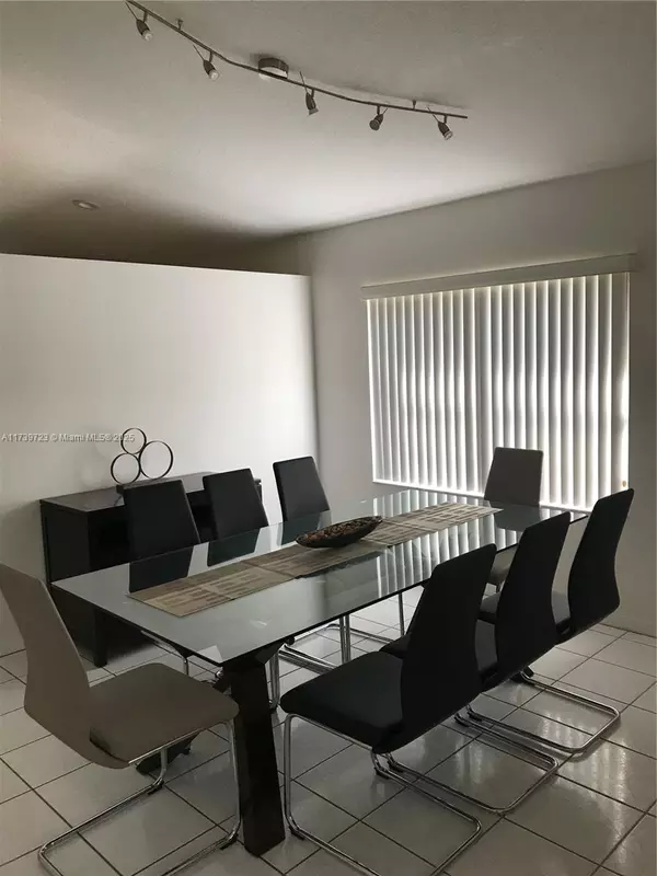 Miami, FL 33196,16654 SW 103rd Ln
