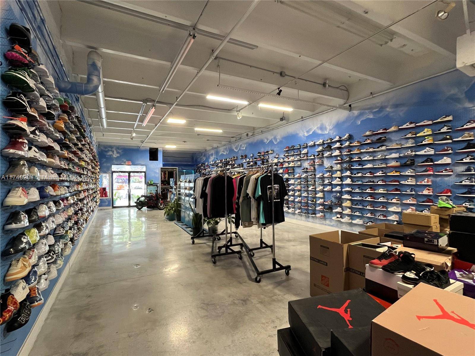 Miami, FL 33127,2401 NW 5th Ave #2