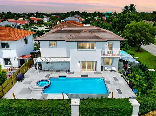 Miami, FL 33196,14350 SW 161st Pl