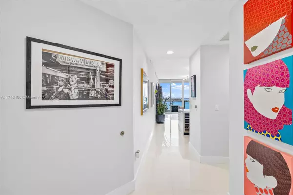Miami, FL 33137,2020 N Bayshore Dr #1708