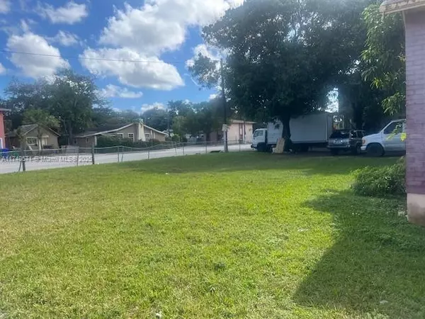 Miami, FL 33127,10 NW 60th St