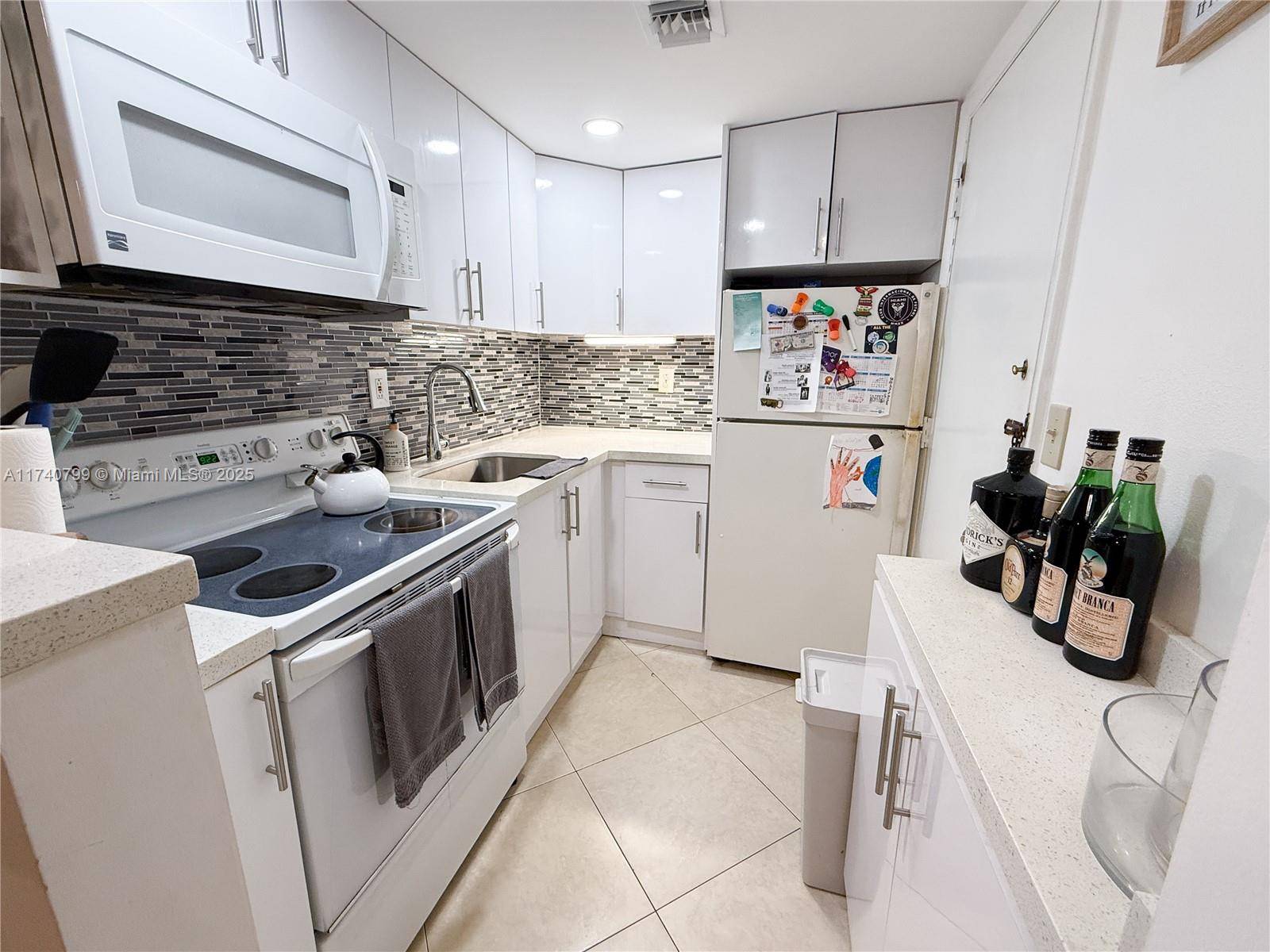 Pompano Beach, FL 33064,3550 NW 8th Ave #513