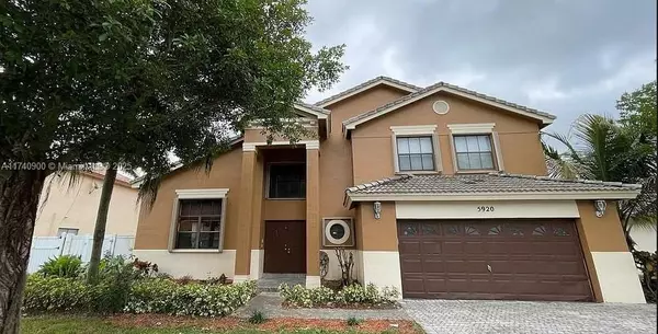 Davie, FL 33314,5920 SW 58th Ct #0