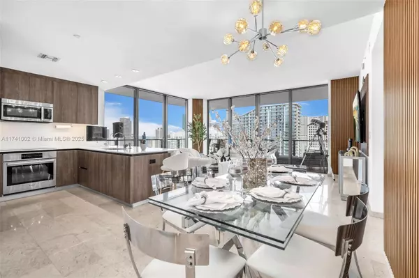 Miami, FL 33130,88 SW 7th St #3611