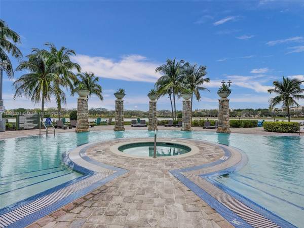 2681 N Flamingo Rd #605S, Sunrise, FL 33323