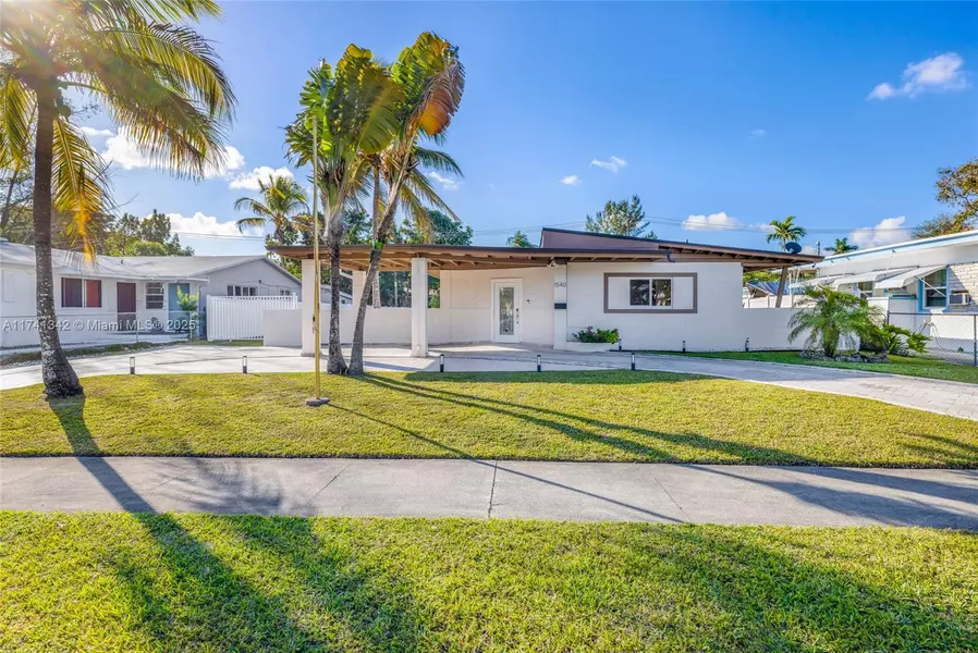 1540 NE 118th St, Miami, FL 33161