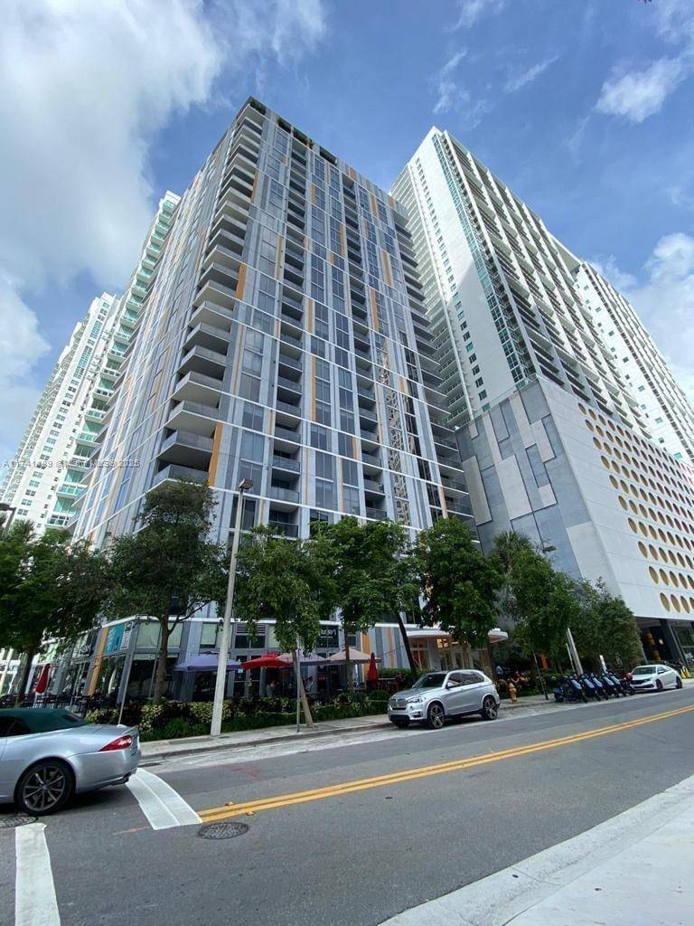 Miami, FL 33131,31 SE 6th St #804