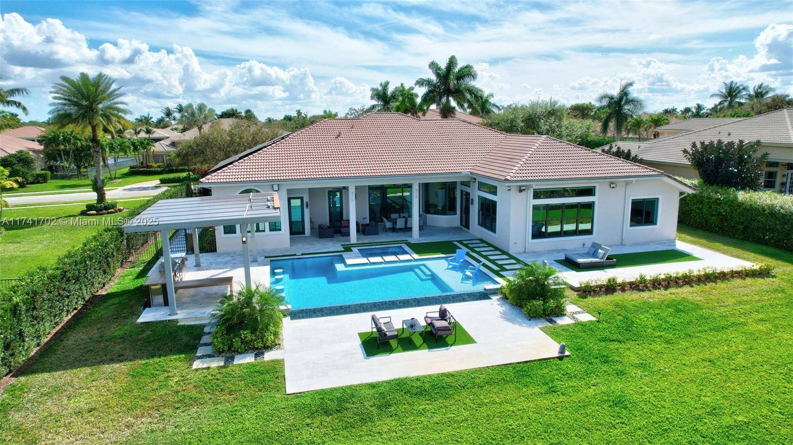 Davie, FL 33331,14955 SW 33rd St