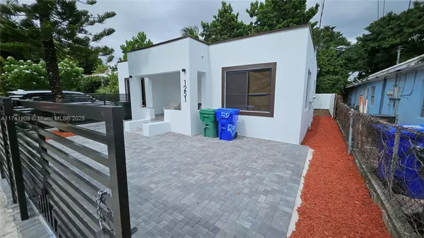 Miami, FL 33142,1251 NW 26th St