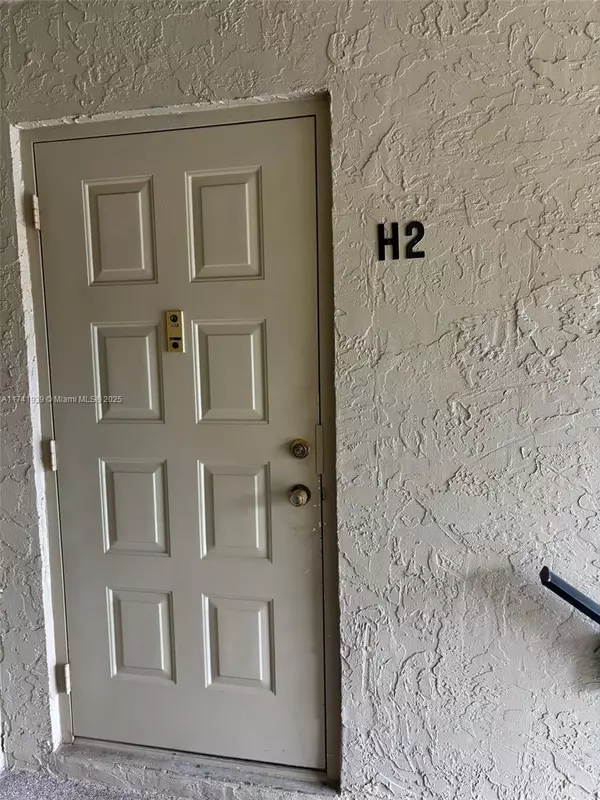 Green Acres, FL 33415,718 Sunny Pine Way #H2