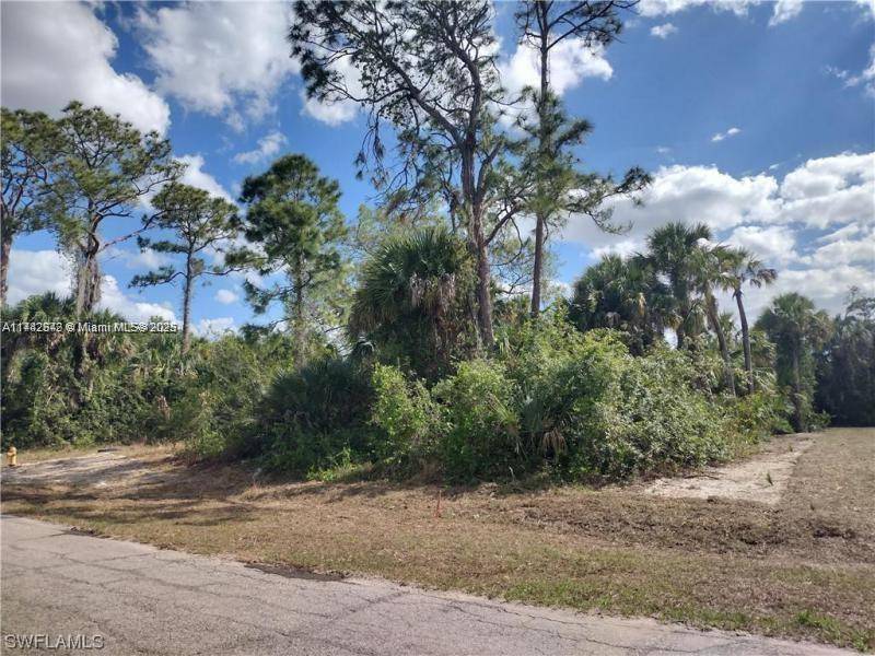 531 GLENDALE AVE BANYAN VILLAGE, La Belle, FL 33935