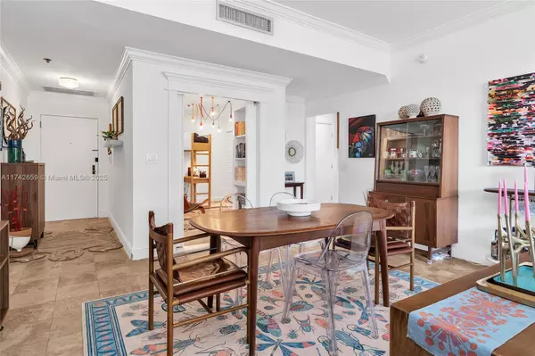 Key Biscayne, FL 33149,251 Crandon Blvd #222