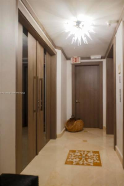18911 Collins Ave #2406, Sunny Isles Beach, FL 33160