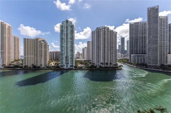 Miami, FL 33131,325 S Biscayne Blvd #1415