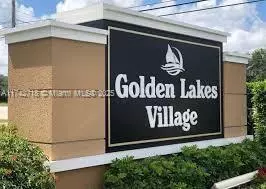 West Palm Beach, FL 33411,110 Lake Meryl Dr #216