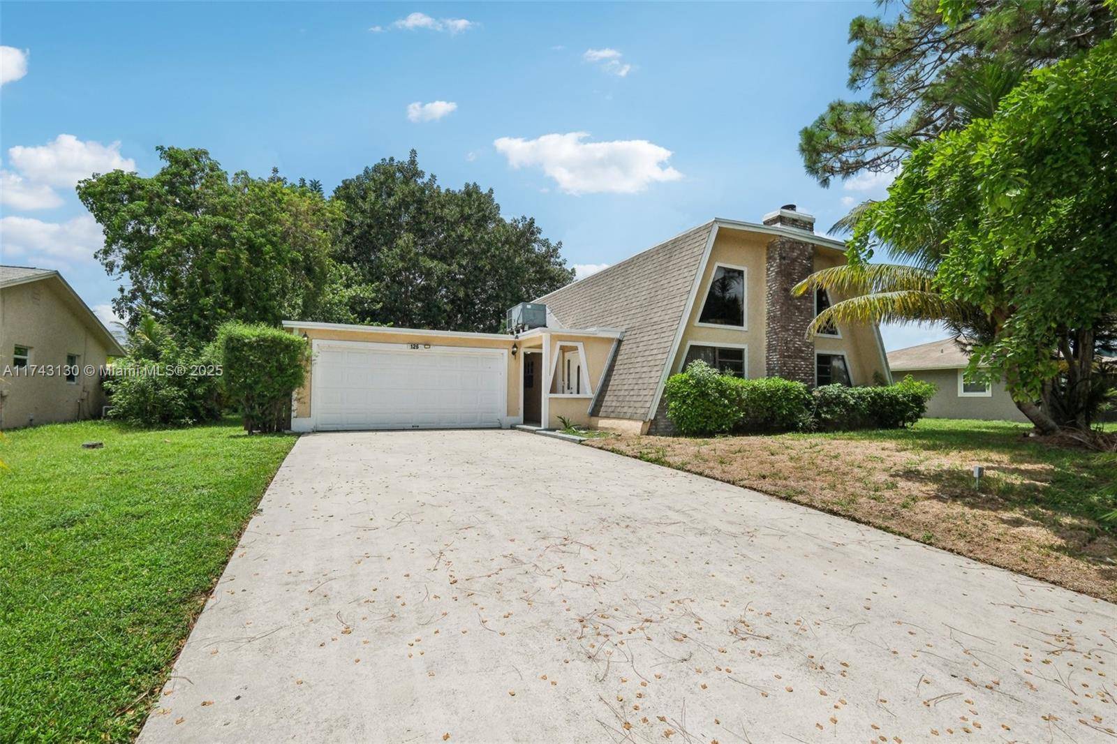 Royal Palm Beach, FL 33411,126 Barcelona Dr