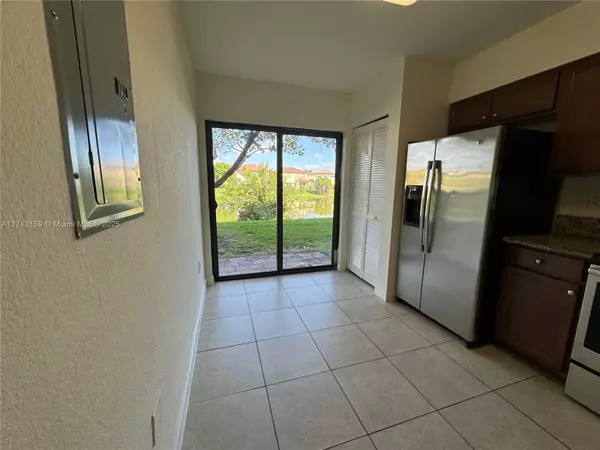 Cutler Bay, FL 33190,22311 SW 88th Pl #102-4