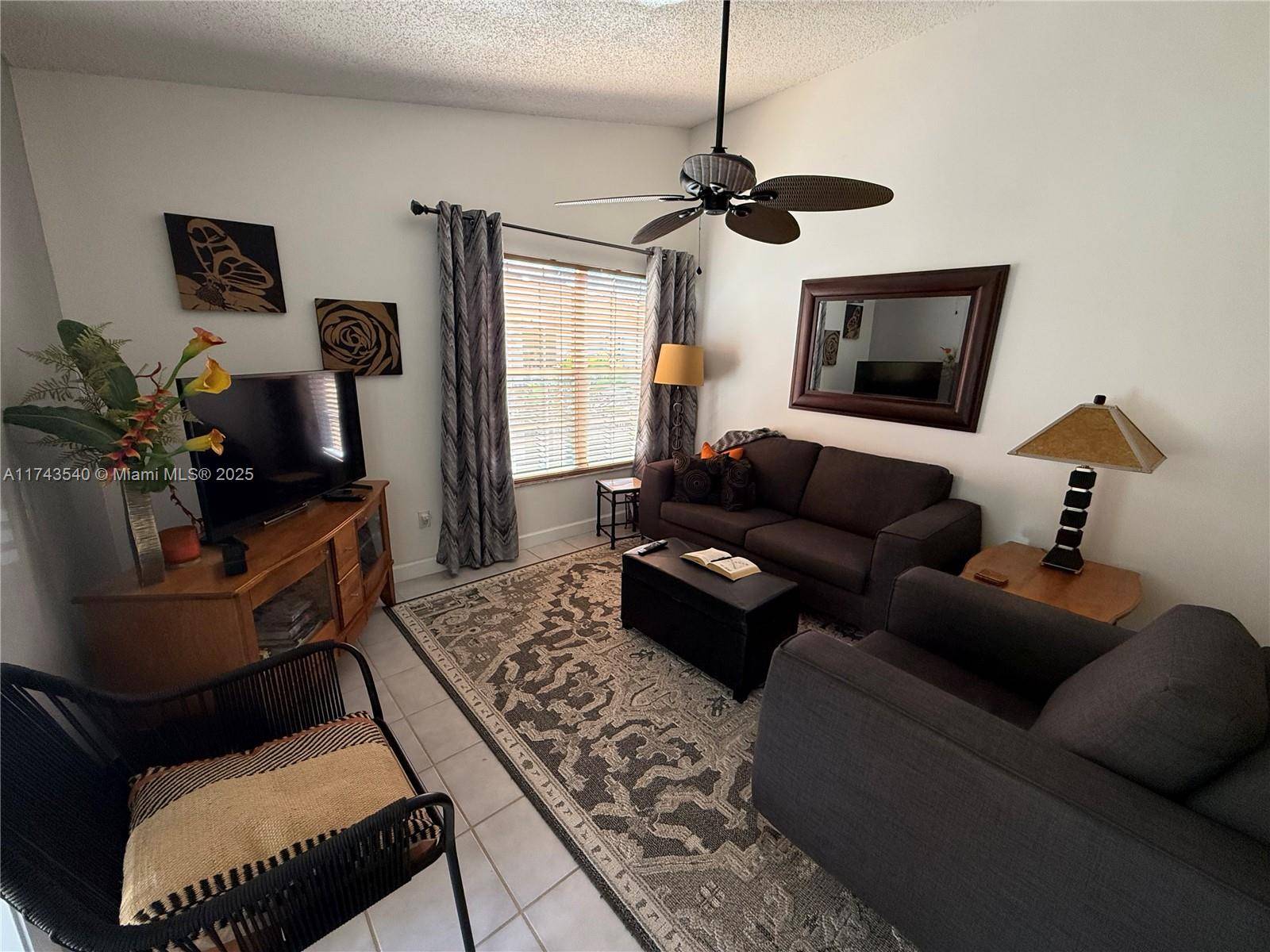 Hypoluxo, FL 33462,609 Waterside Dr #609