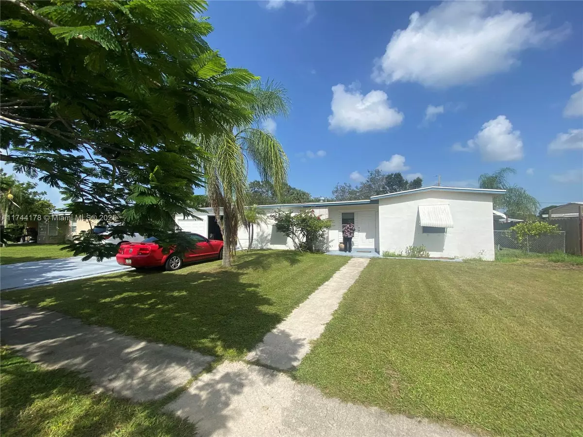 Port St. Lucie, FL 34983,345 Sandia Ave