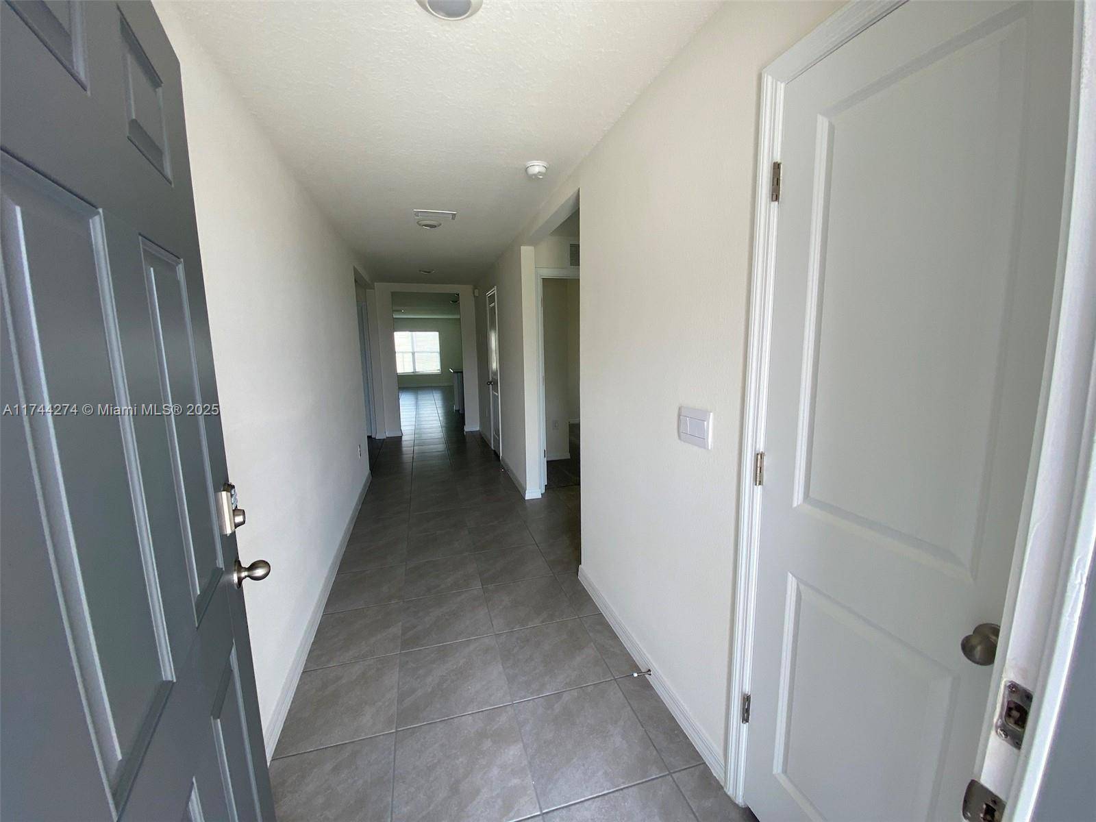 Ocala, FL 34476,4961 SW 88 PL