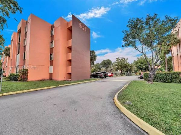 Miami, FL 33174,9420 W Flagler St #312