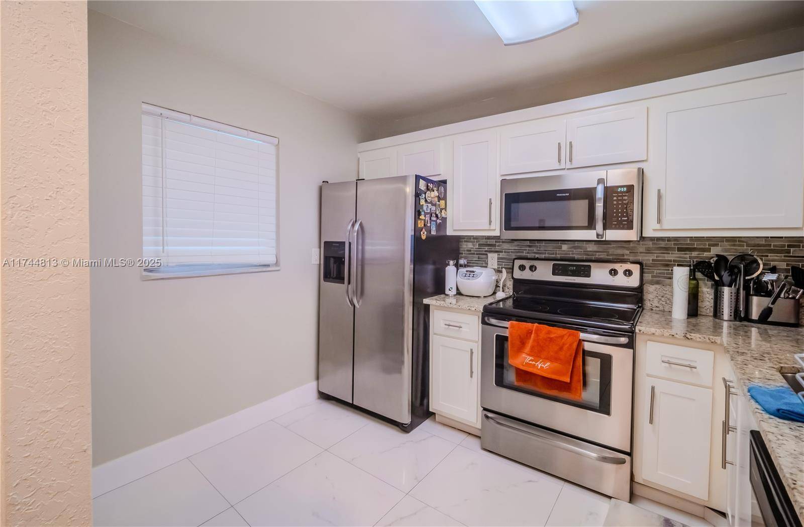 3905 N Nob Hill Rd #306, Sunrise, FL 33351