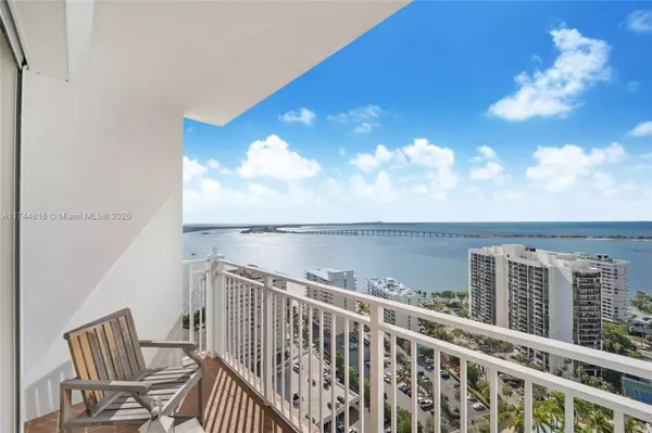 185 SE 14th Ter #2704,  Miami,  FL 33131