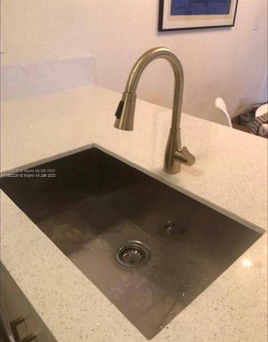 Coral Gables, FL 33134,300 Madeira Ave #102