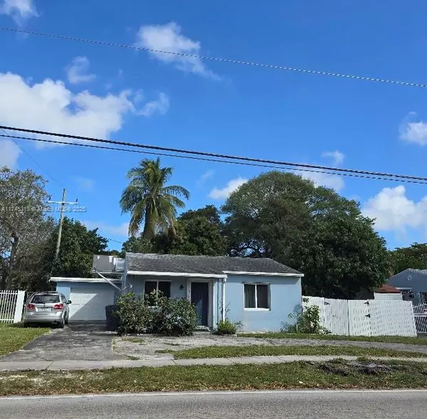 313 N 28th Ave, Hollywood, FL 33020